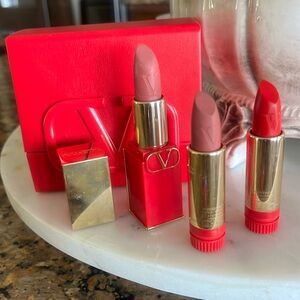 Valentino Rosso Valentino Couture Refillable satin Lip Set limited edition